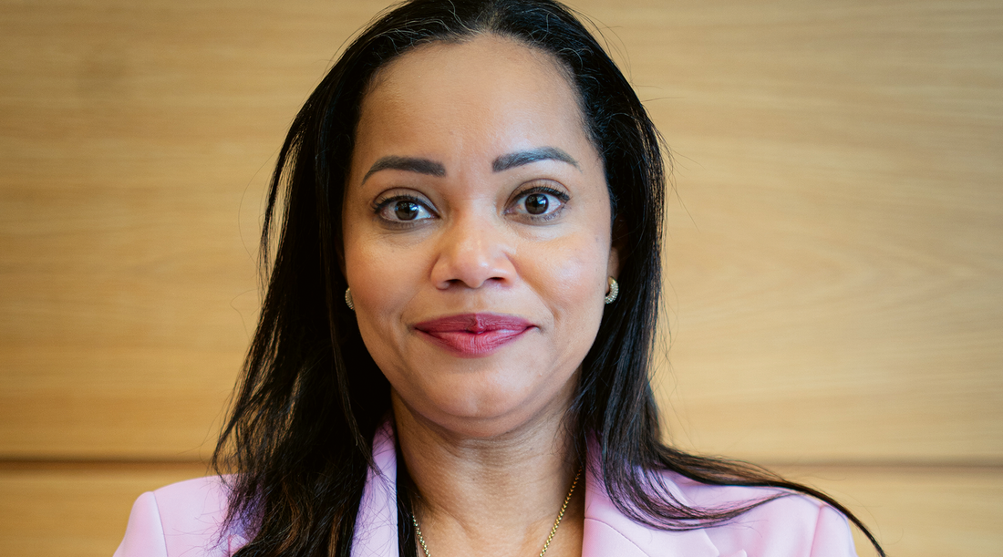 Leonor Simões Ferreira - Angola: os Girassóis do Futuro