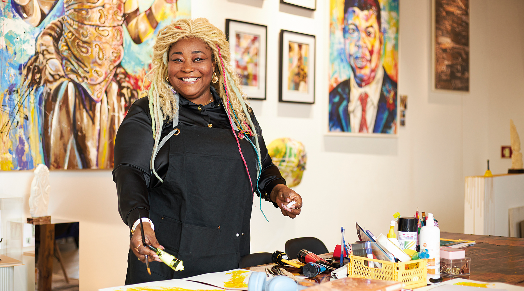 Fineza Teta - «Art is the mirror in which the nation sees itself refle ...