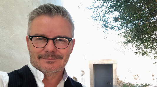 Miguel Ángel Mendoza, Designer, CEO de Sua Santidade – Pure Design