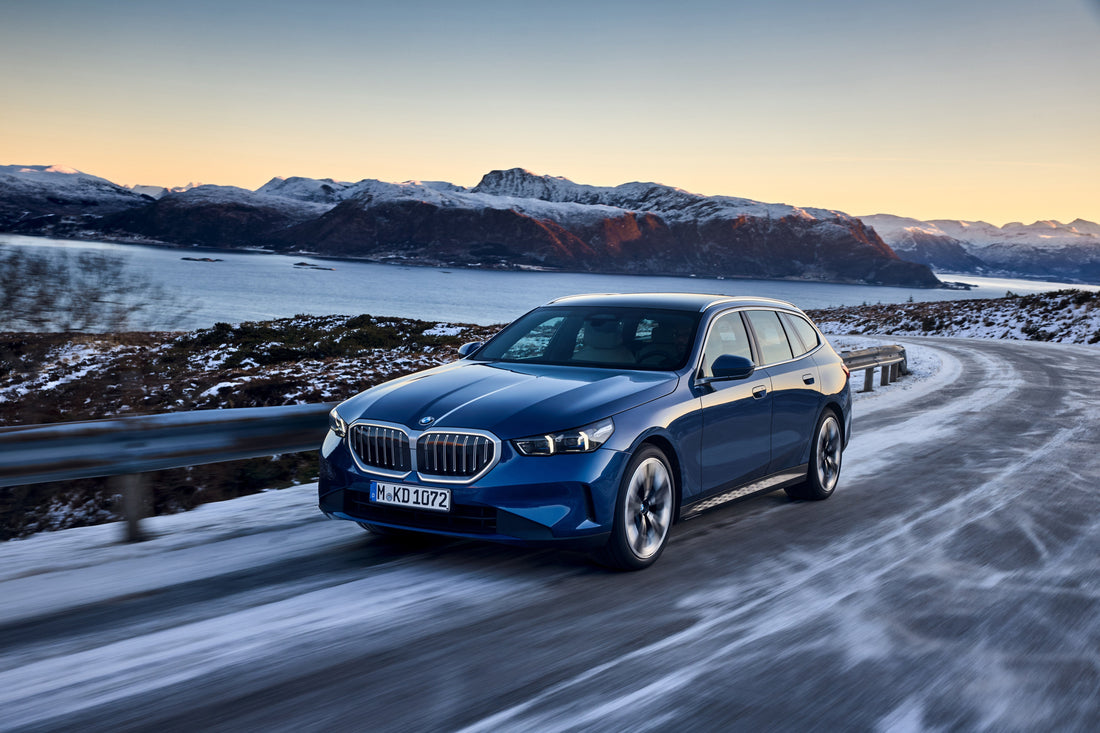 BMW SÉRIE 5 TOURING - Nova etapa na condução premium traz versão inédita 100% elétrica